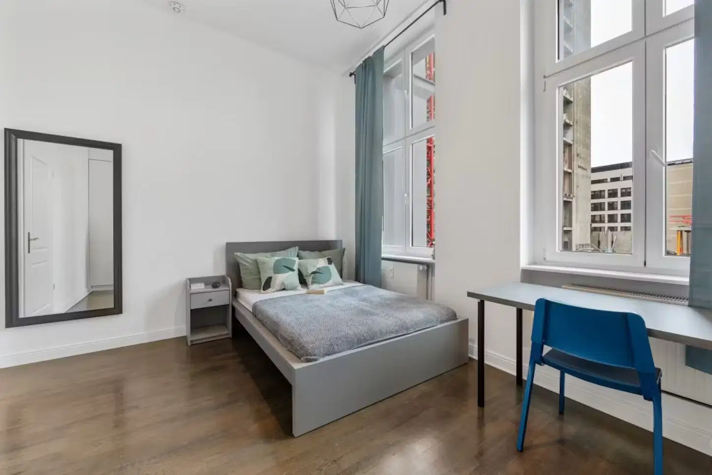 RM Uhlandstraße 29, Berlin – Room in a 9 Bed 3 Bath (#U29.HH.02.9.)