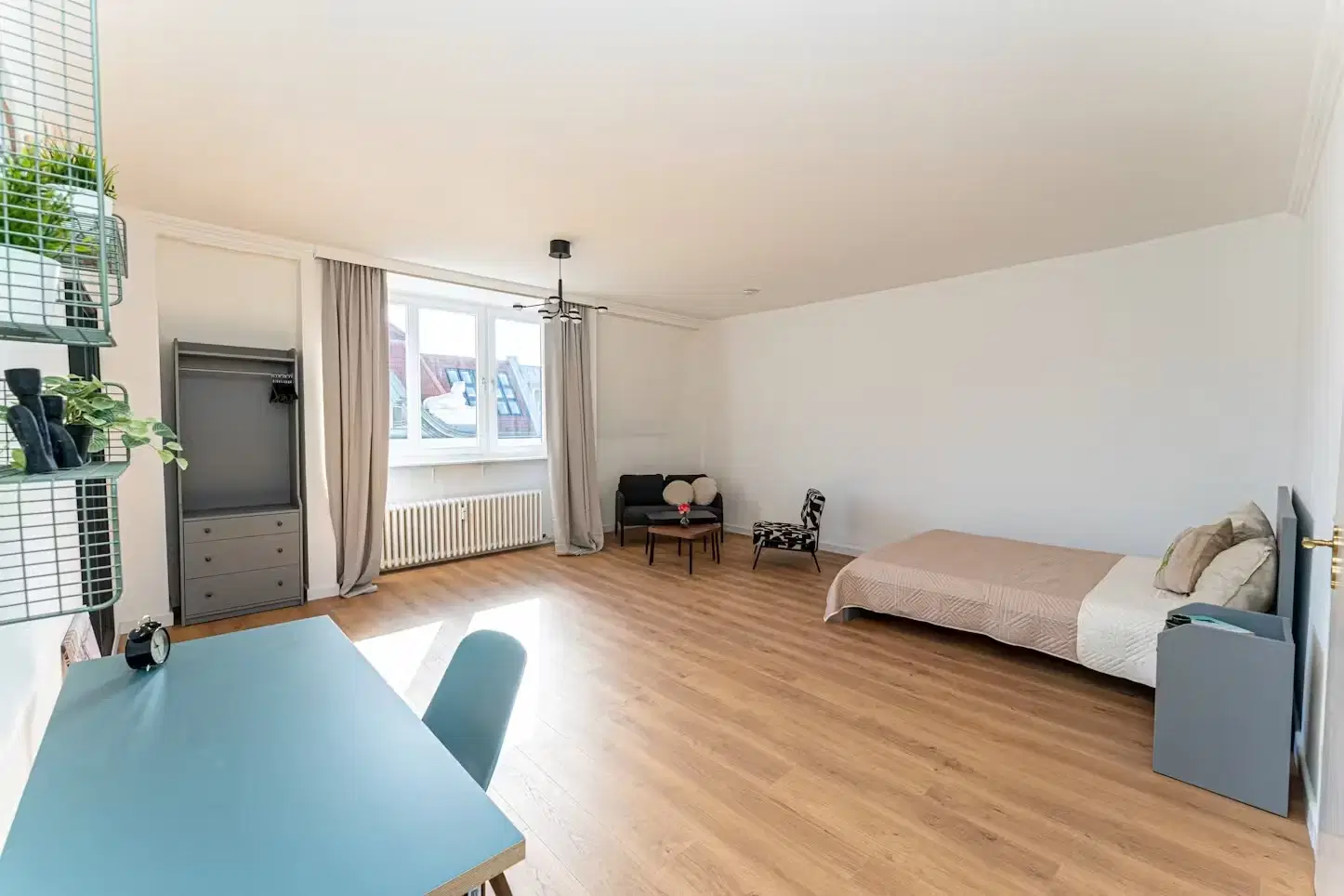 RM Uhlandstraße 29, Berlin – Room in a 5 Bed 1 Bath (#U29.VH.52.1.)