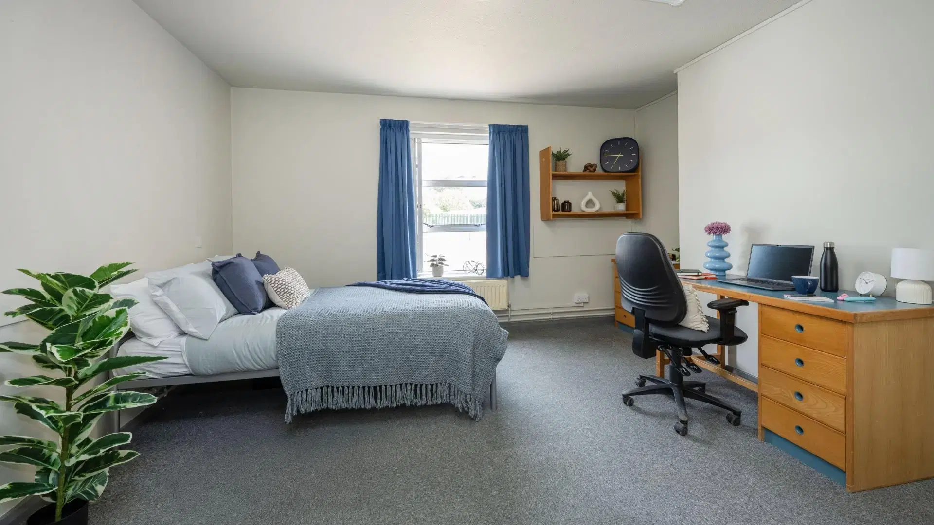 Hardwick Campus, Cheltenham – Classic Plus Ensuite