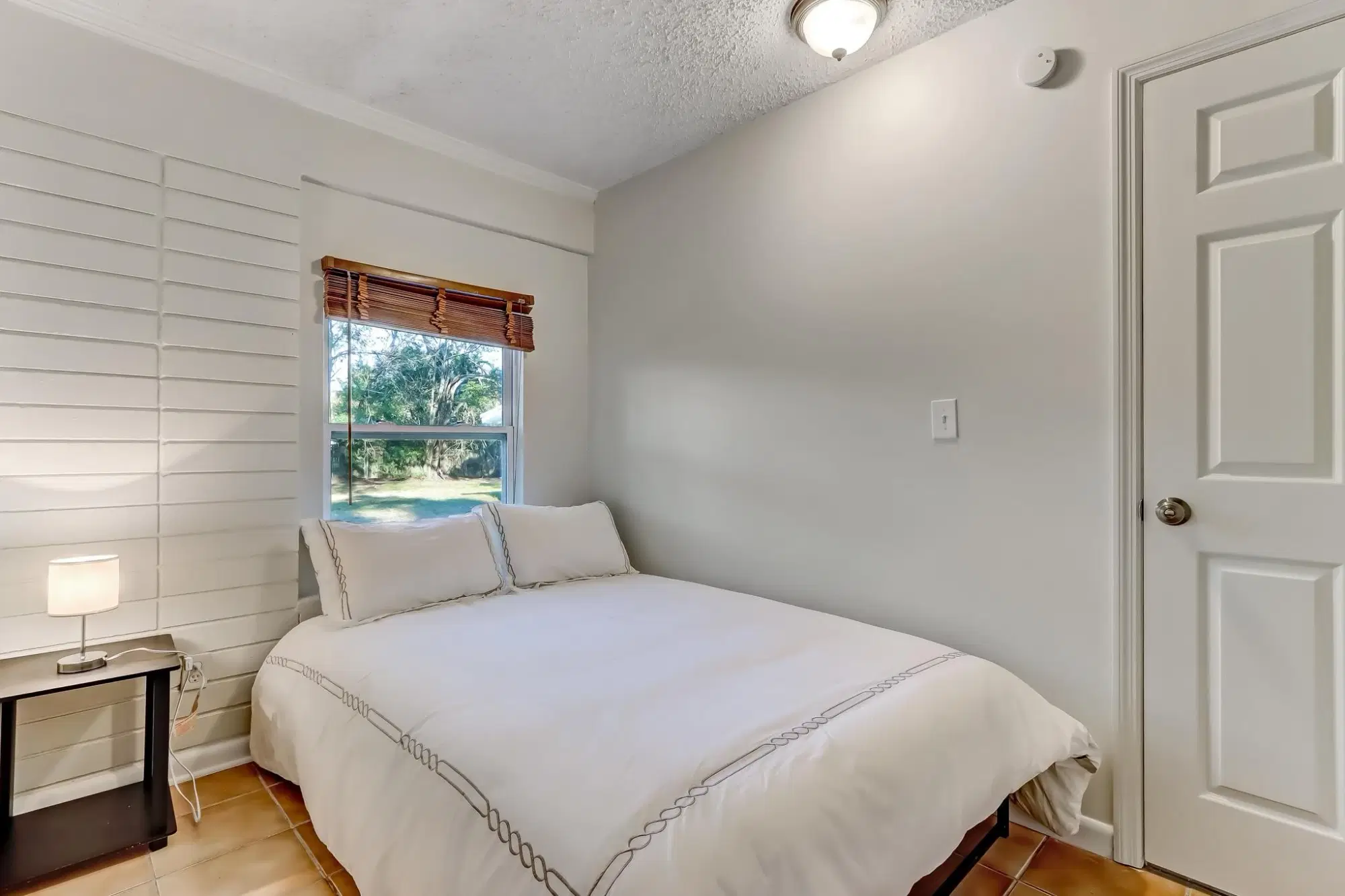 PDP 32208, Jacksonville – #6419: Room in 9 Bed 2 Bath