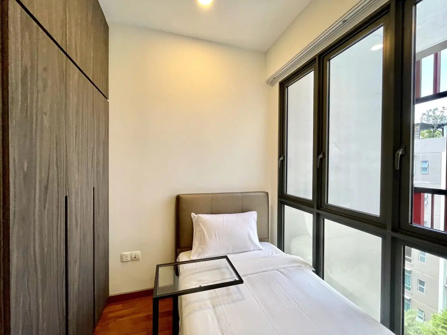 Room In A 3 Bedroom Apartment, 1 Lorong 27 Geylang, Singapore 388153 – TAP Petite | Unit - 2