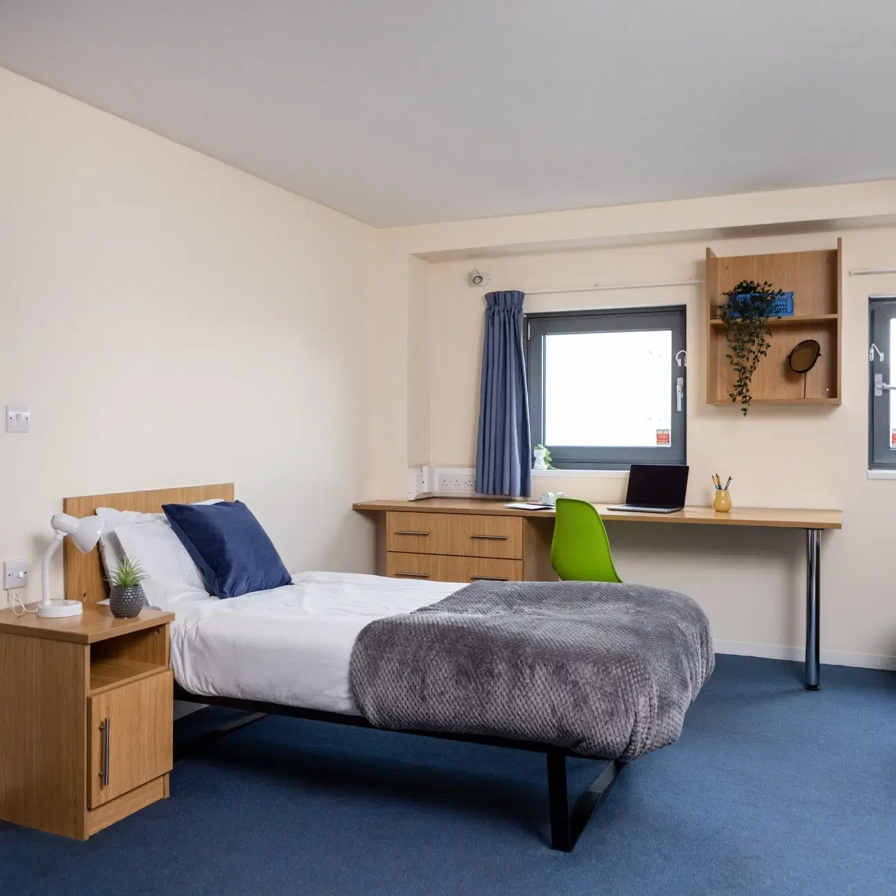 Lyme Regis House, Bournemouth – Studio Apartment