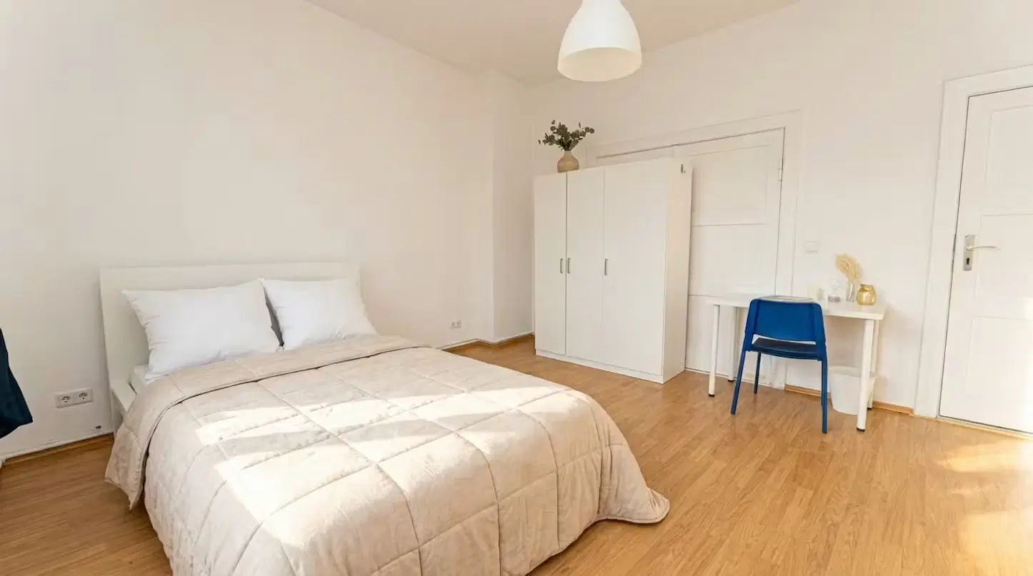 RM Lauterberger Straße 40, Berlin – Room in 4 Bed 1 Bath (#22.2.)