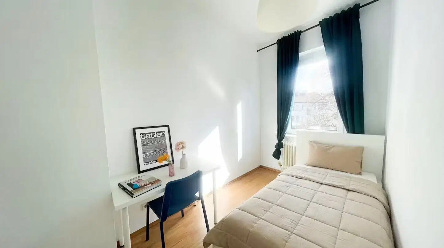 RM Lauterberger Straße 40, Berlin – Room in 4 Bed 1 Bath (#22.4.)