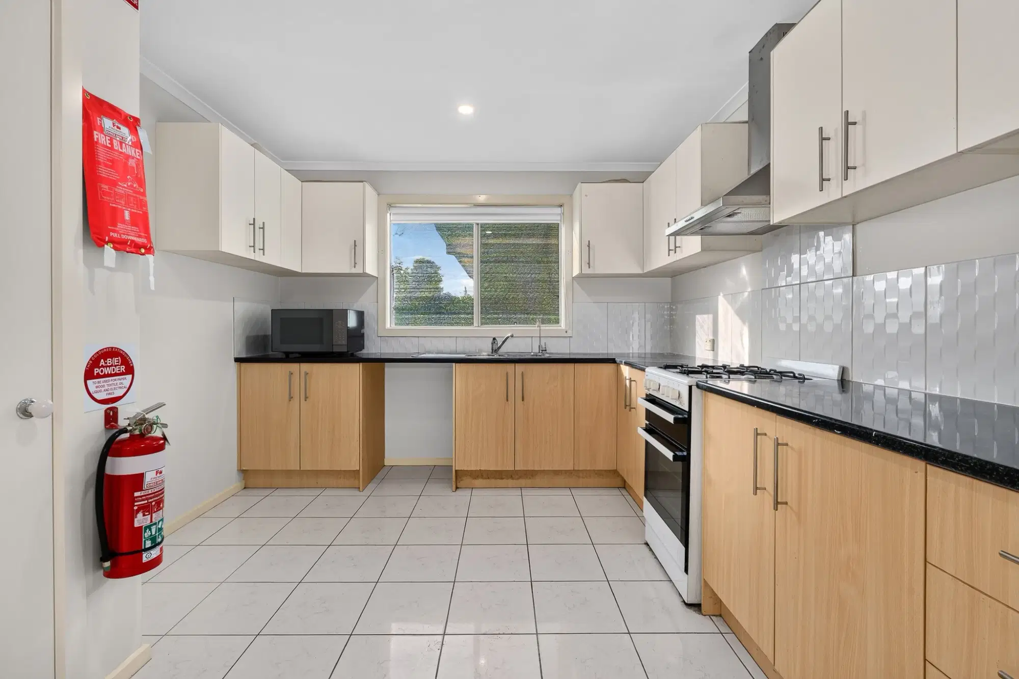 Room In A 9 Bedroom Apartment, 25 Murdo Road, Clayton, Australia VIC 3168 – Kitchen