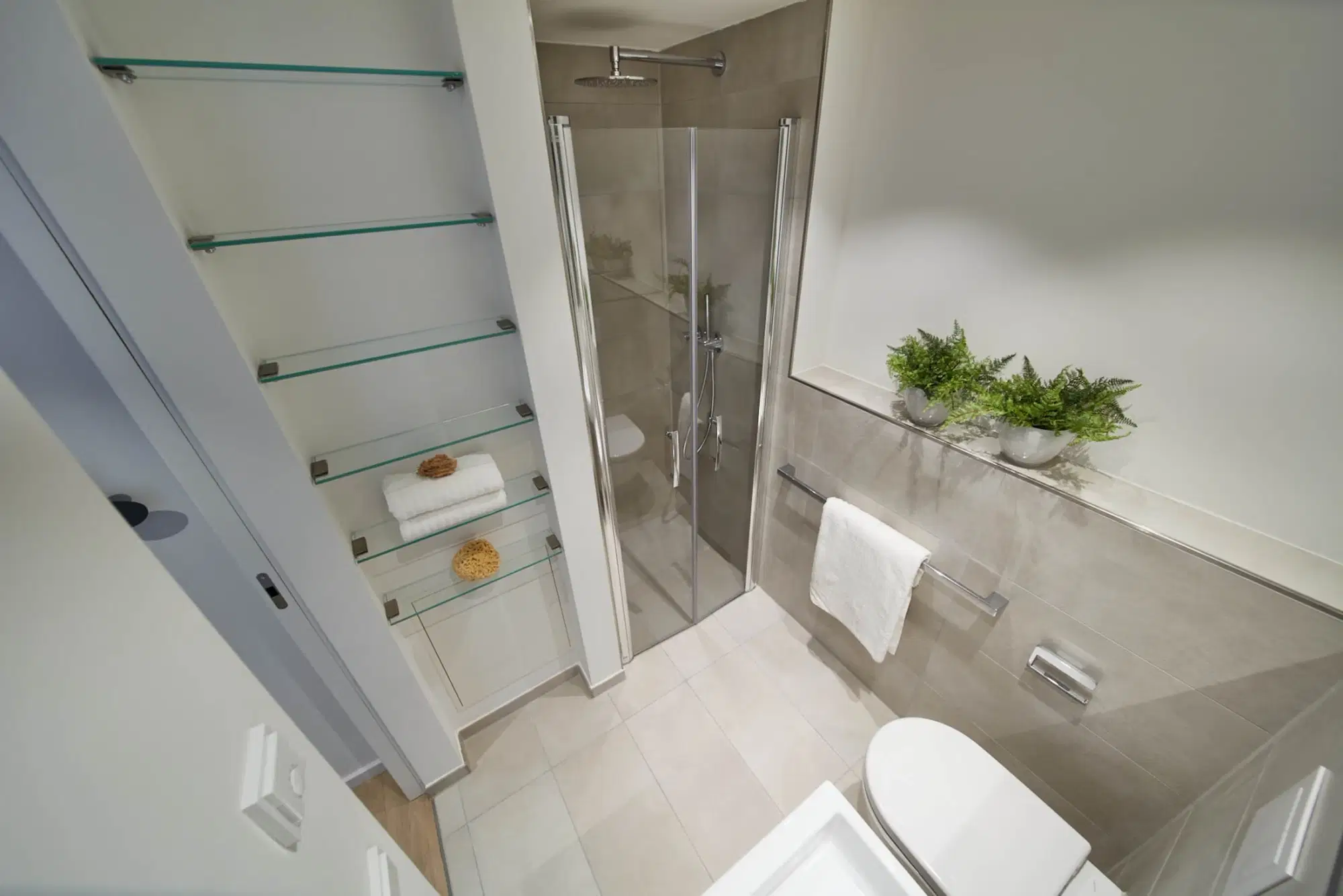 Studiomuc, Frankfurt – Bathroom
