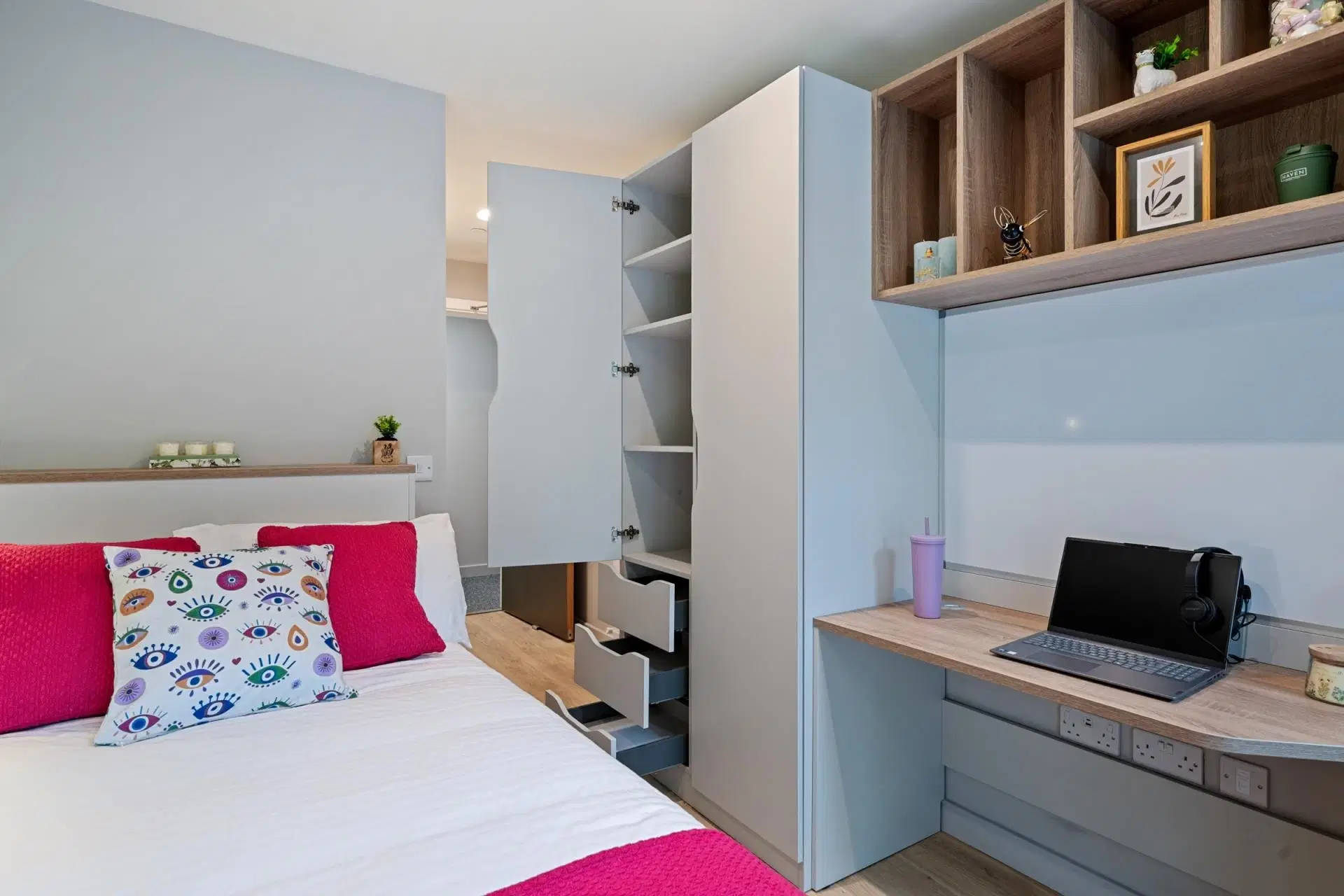The Haven, Cork – 6 Bed Premium Deluxe Ensuite