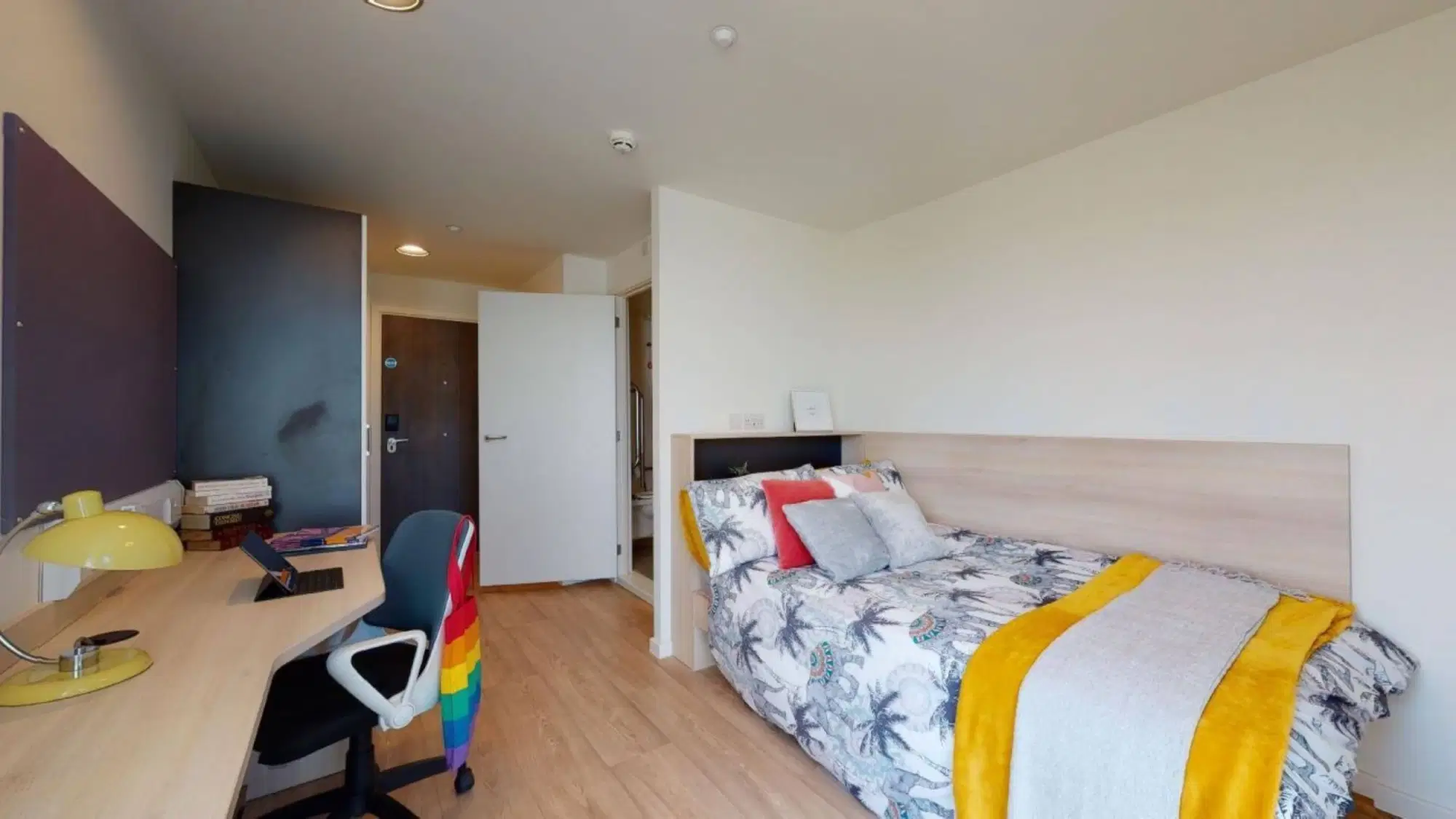 Eleanor Rosa House, University of London, London – DDA Large Single Plus