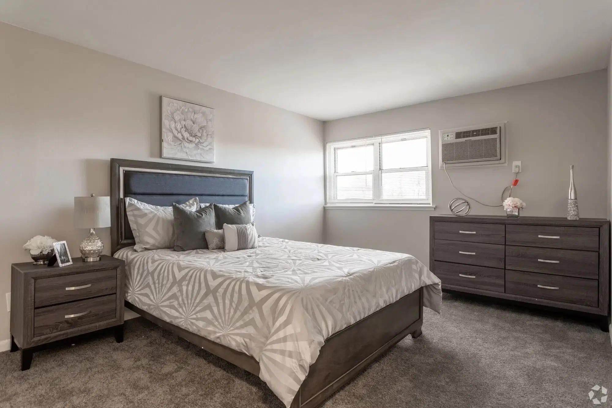 Riverview Crossings, Bensalem