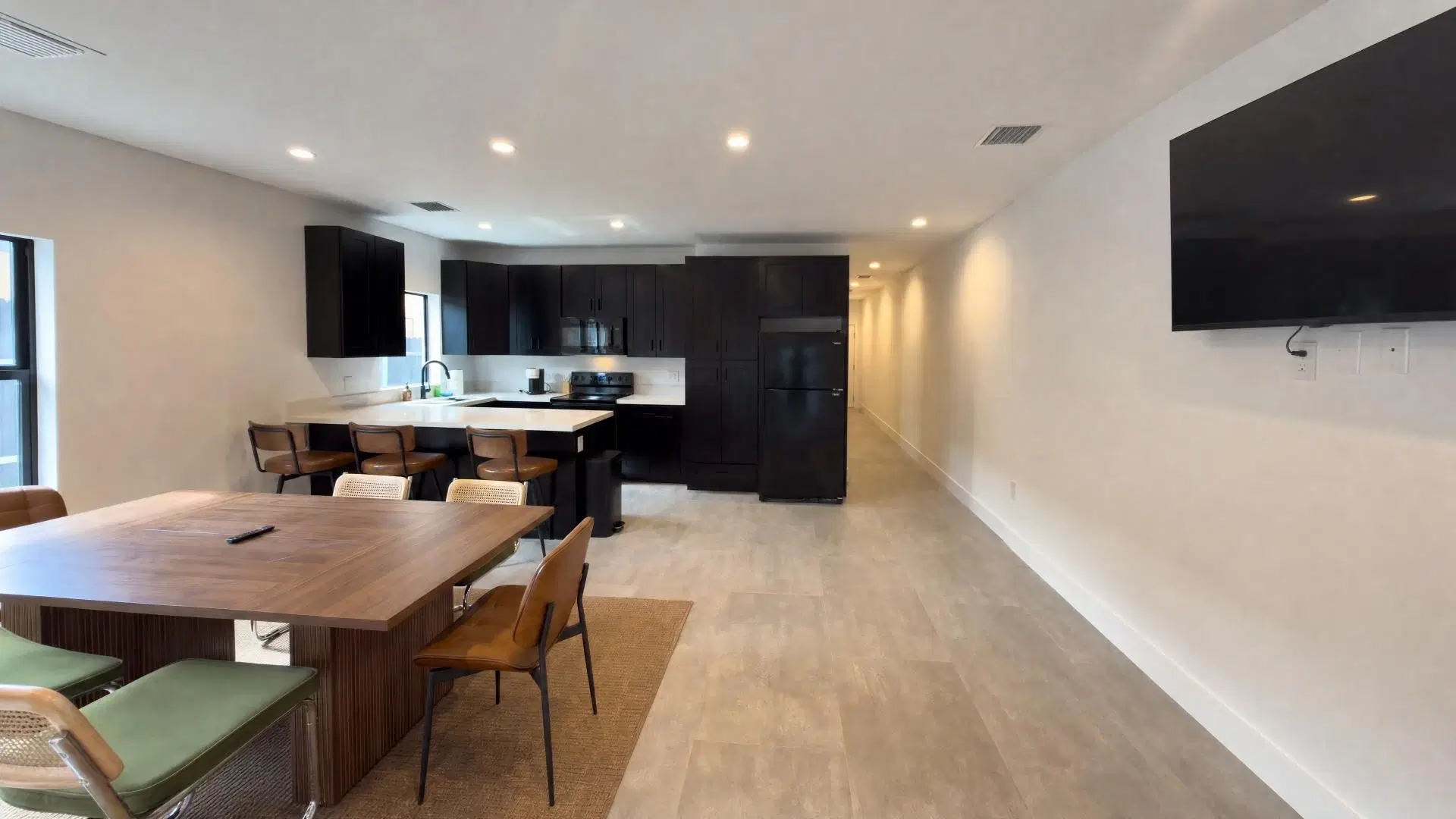 2151 NW 1st Terrace, Miami – Common Area