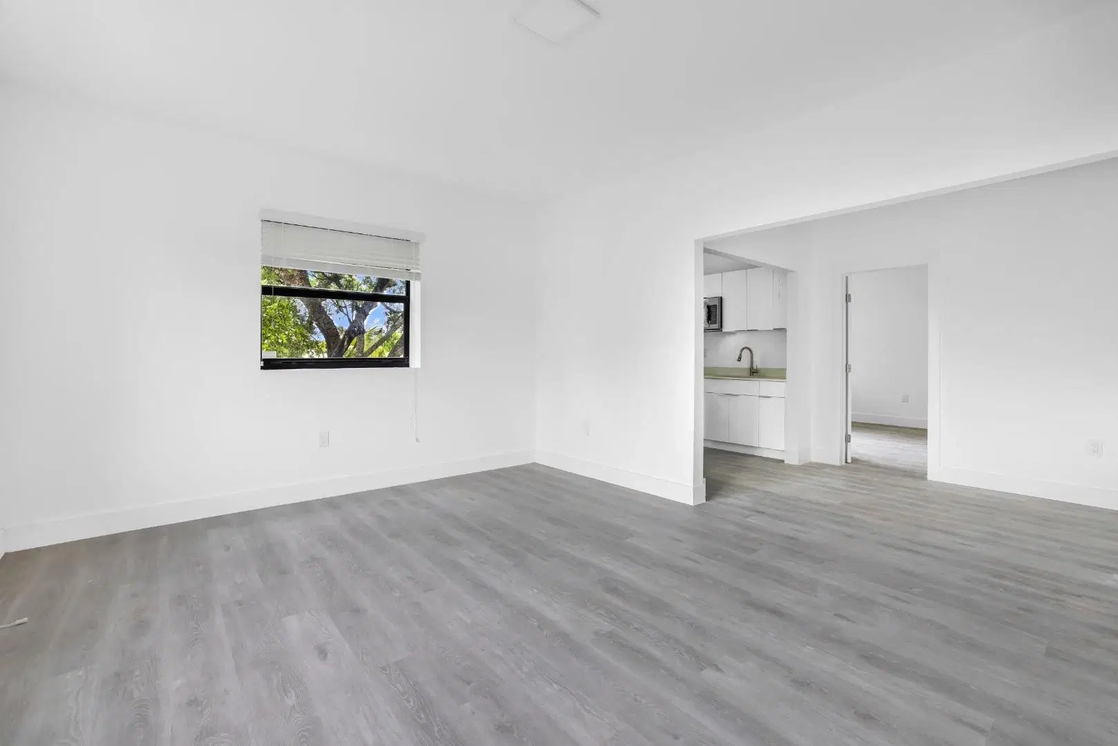 1536 SW 9th, Miami – Room