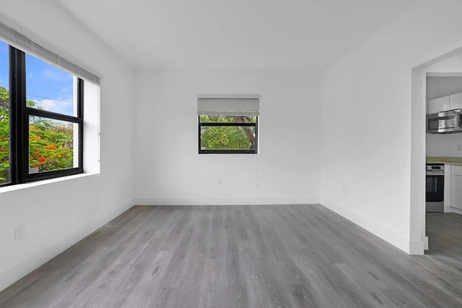 1536 SW 9th, Miami – Room in 1 Bed 1 Bath