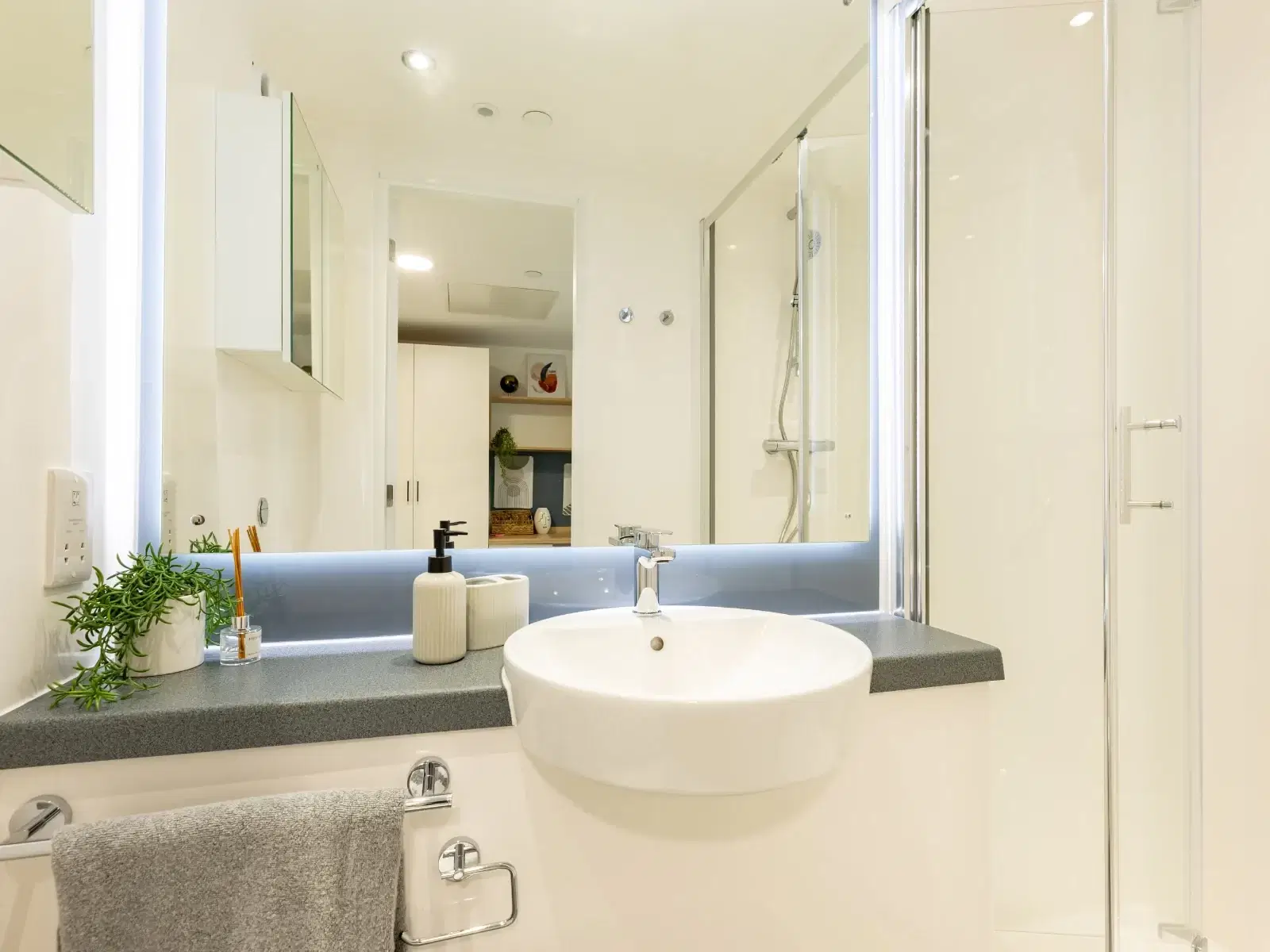 Venti House, London – Club Studio Saver