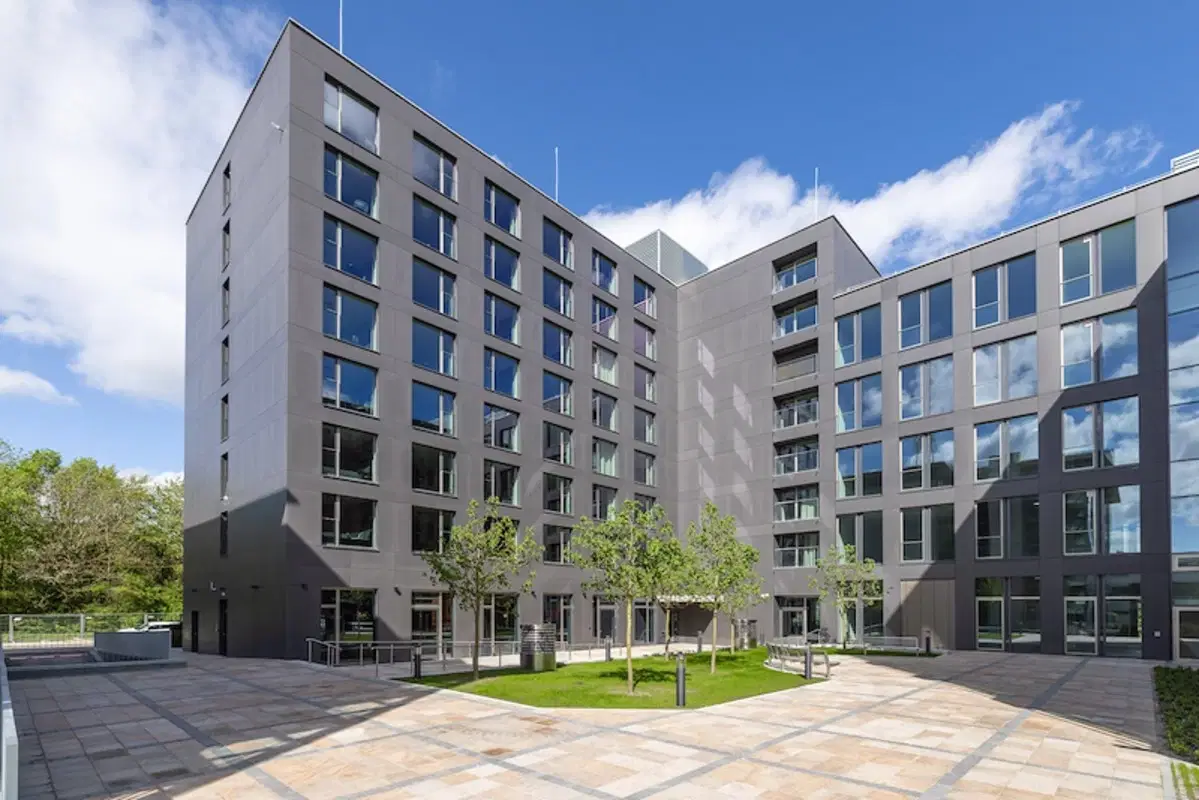 The Base, Munich – Exterior