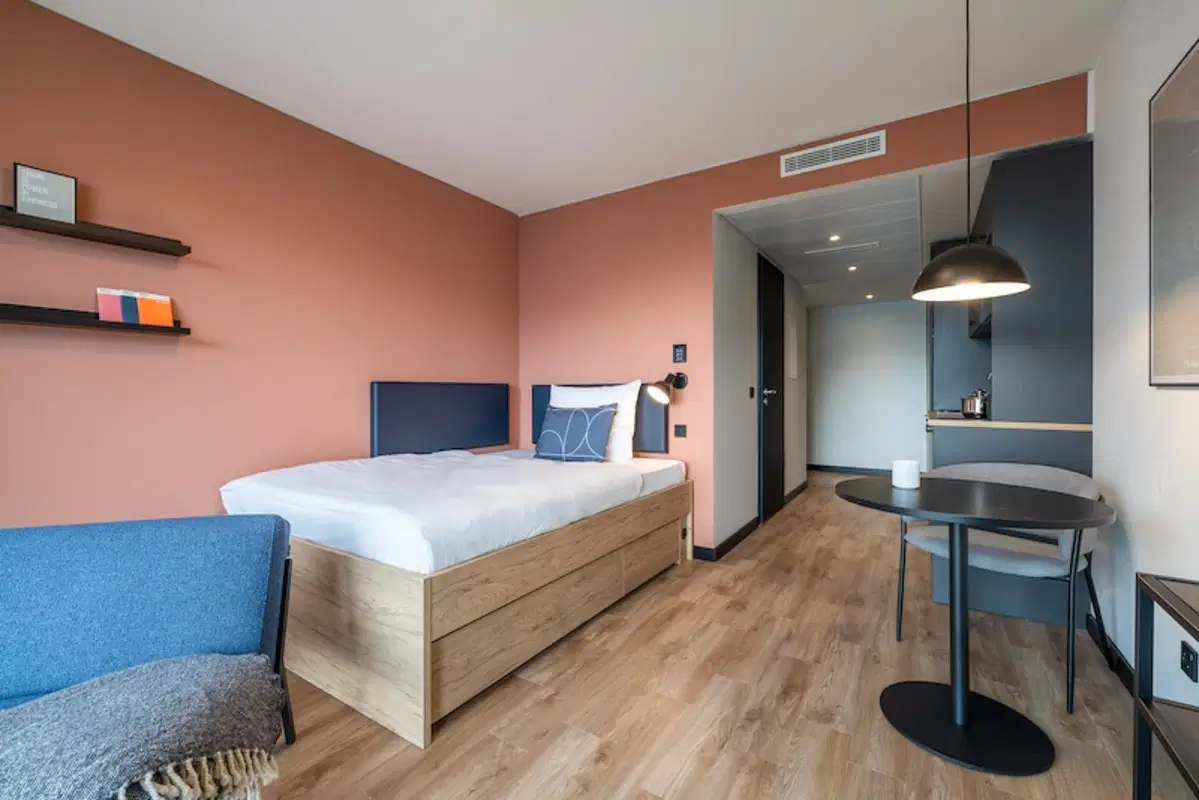 The Base, Munich – The Grand City View
