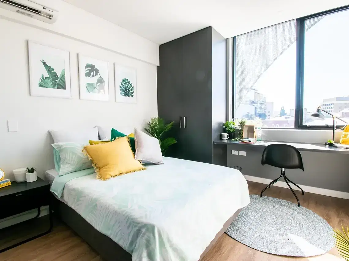 Yugo Perth City, Perth – Studio Large High Floor (Accessible Room)