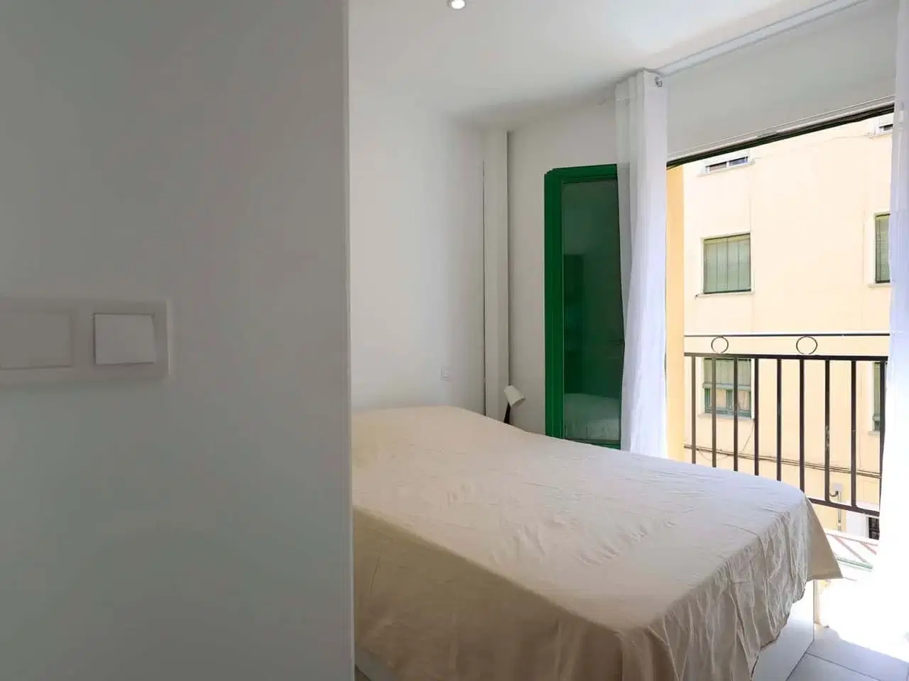 SPC 28011, Madrid – #191852: 5 Bed 2 Bath Room (private room Calle Guadarrama)