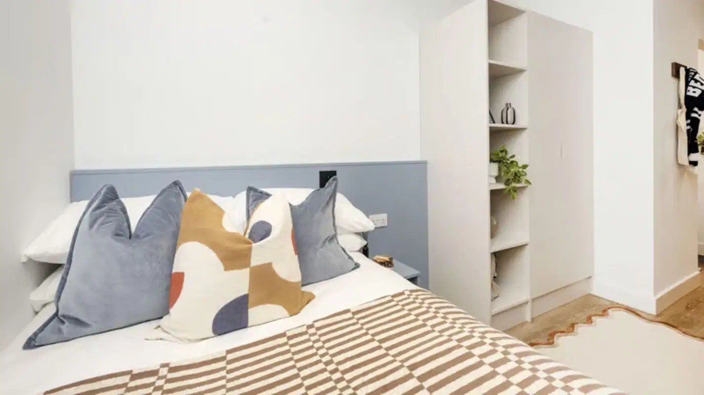 The Propeller Quarter, Bristol – Accessible Ensuite