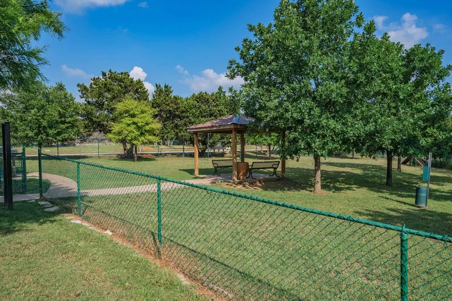 Oxford at Tech Ridge, Austin – Exterior