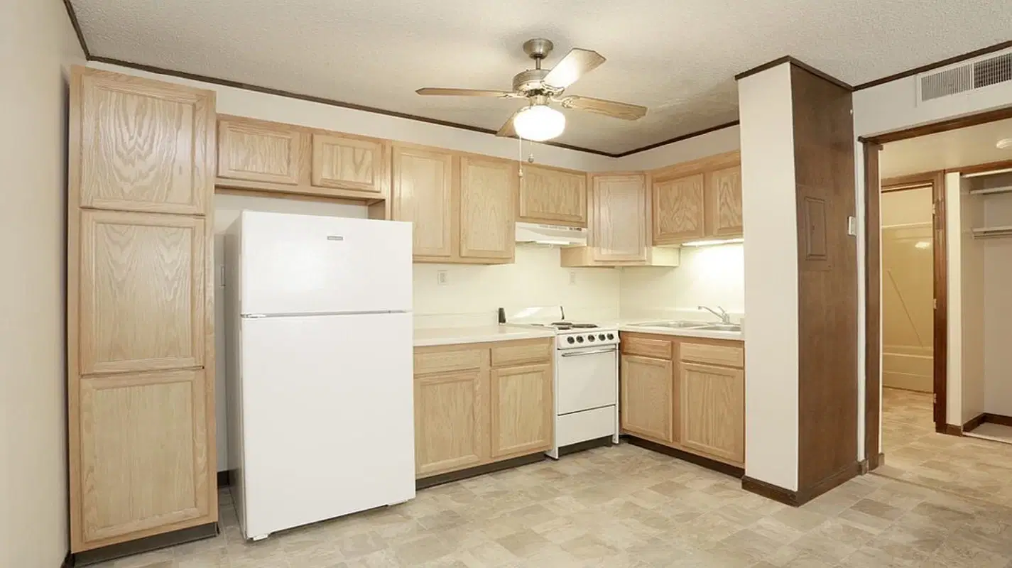 Cedar Point Apartments, Springfield – Kitchen