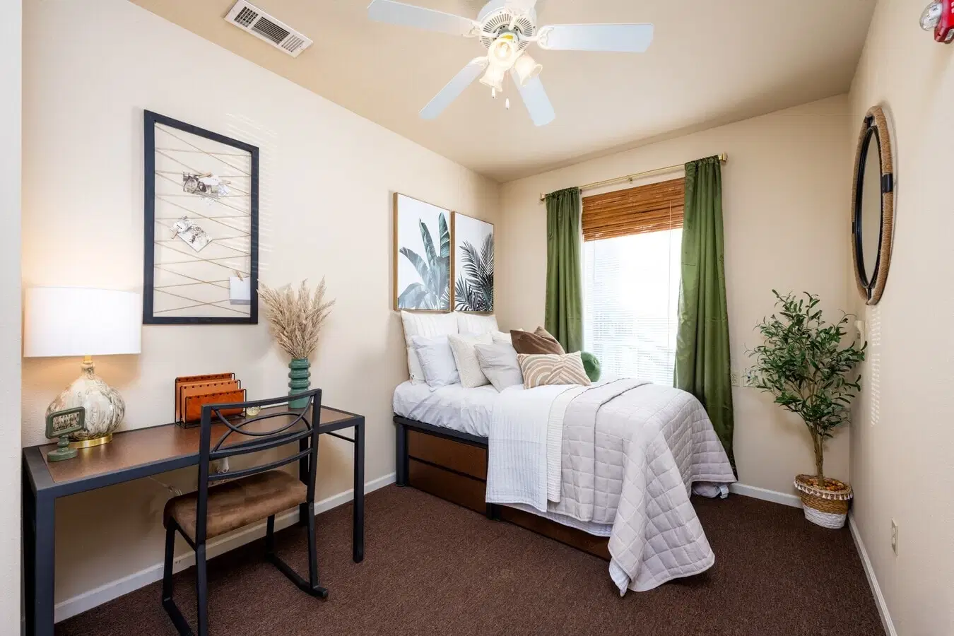 St Joe Place Apartments, Fort Wayne