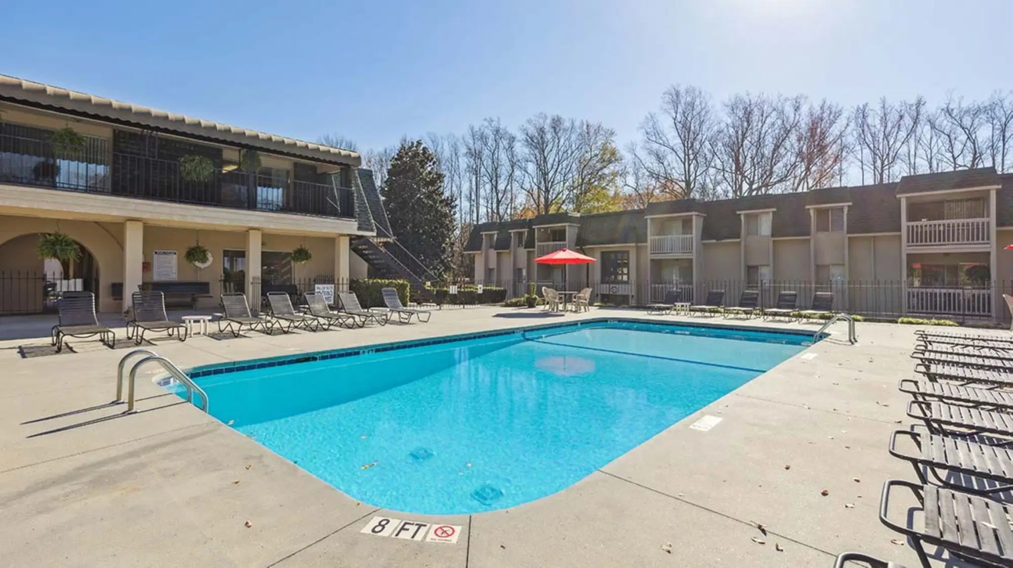 The Fairway Club Apartments, Greenville – Exterior