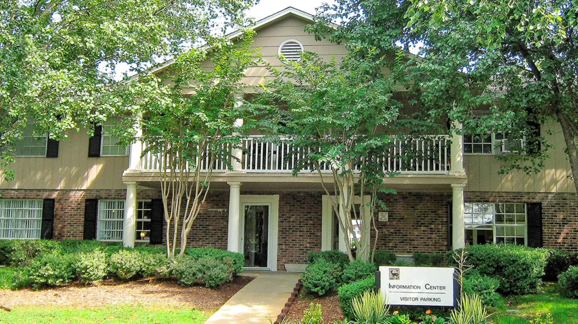 Hunting Ridge Apartments, Greenville – Exterior