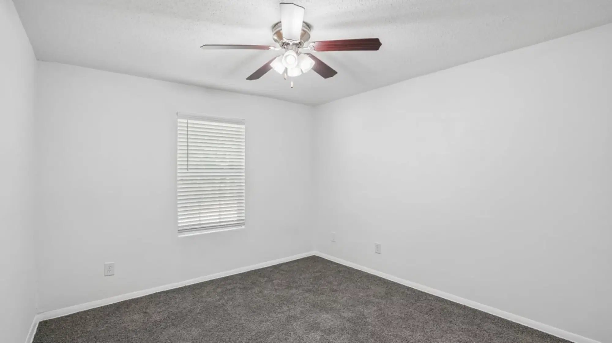 Lewis on Cascade Apartments, Atlanta – Common Area