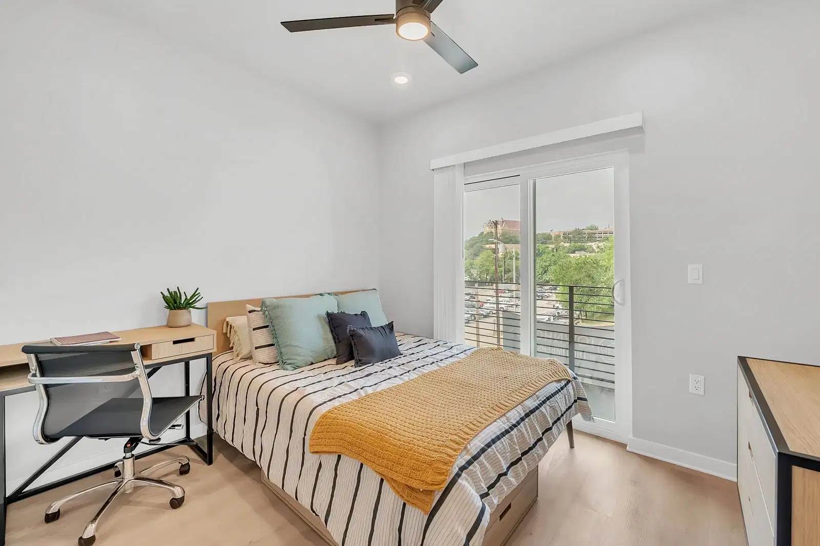The Townhomes at The Timbers, San Marcos