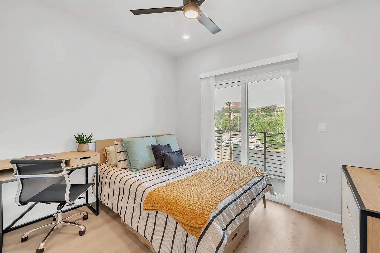 The Townhomes at The Timbers, San Marcos