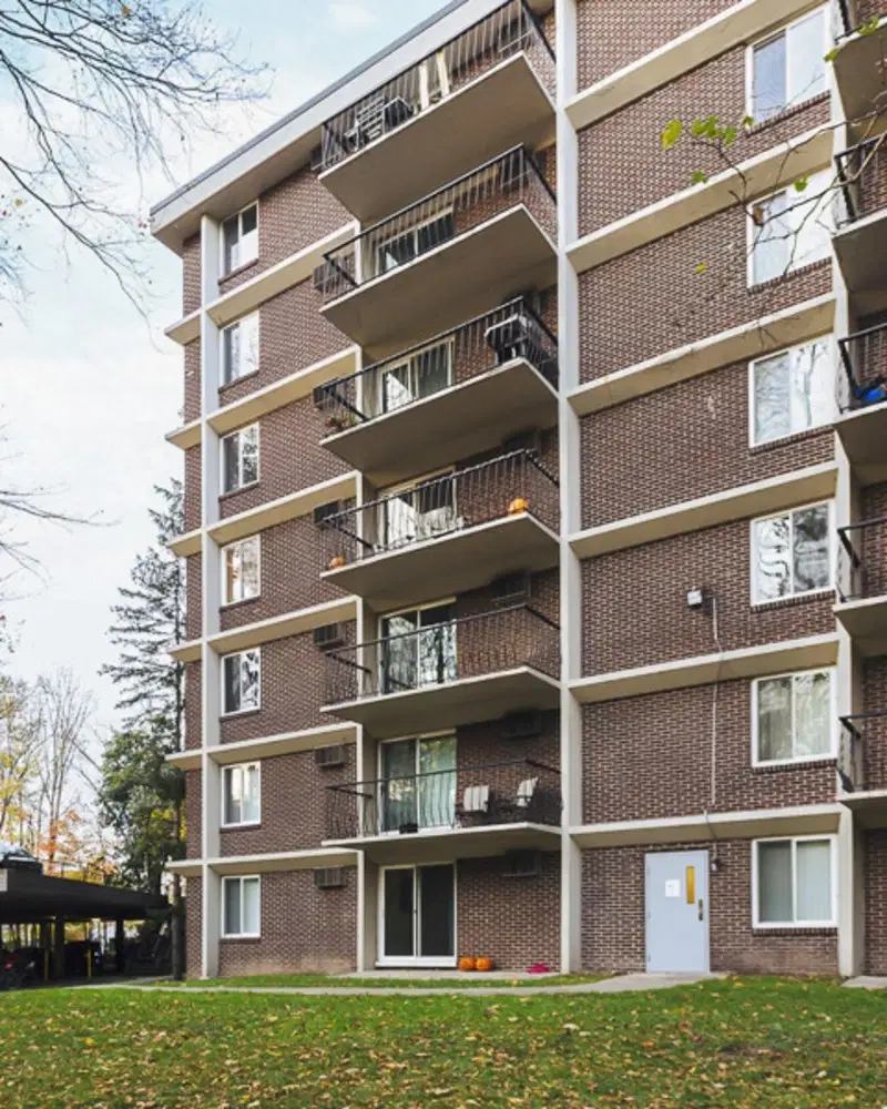 The Foundation Tower, East Lansing – Exterior