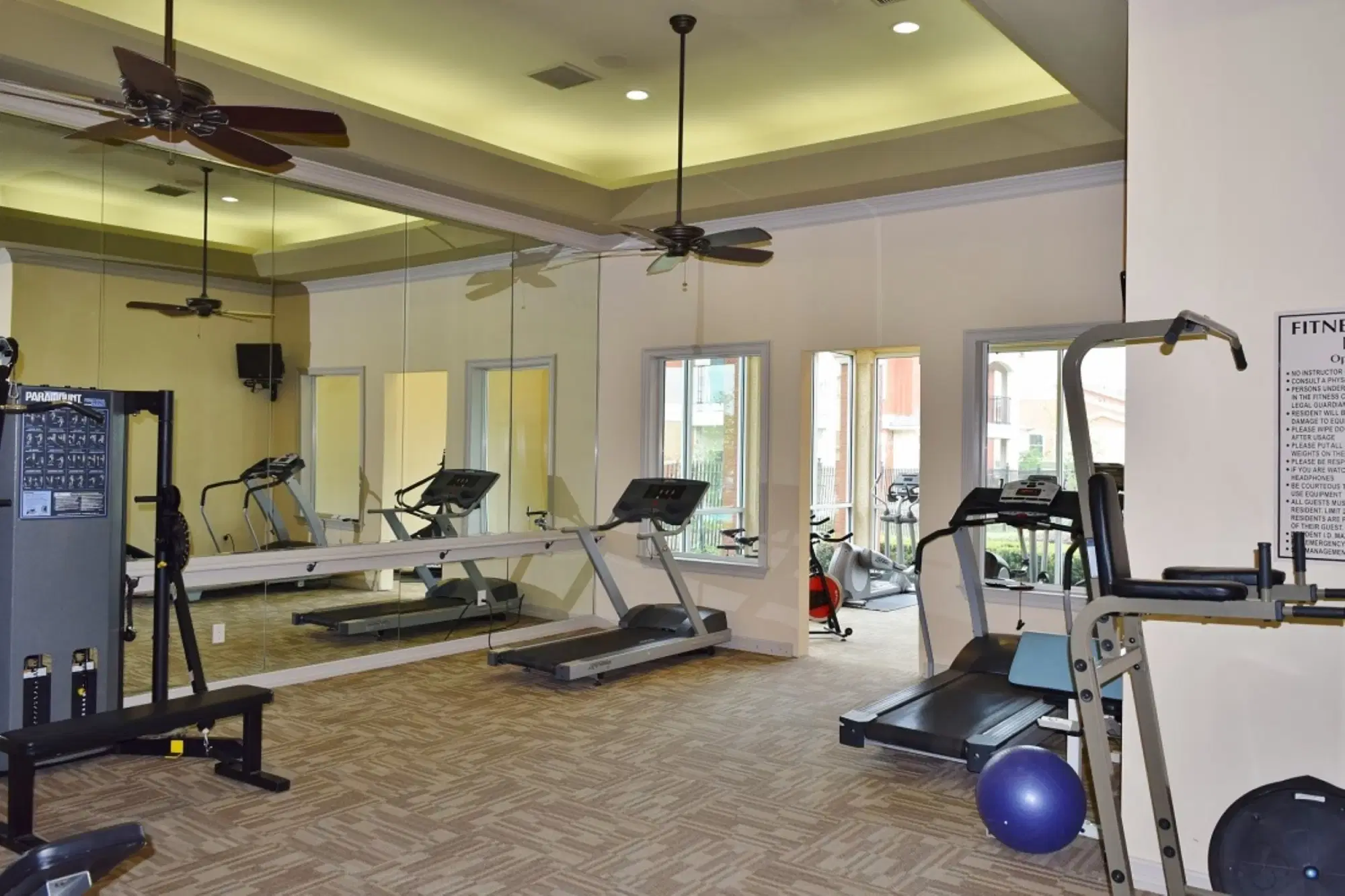 Oxford at Lake Worth, Fort Worth – Amenities