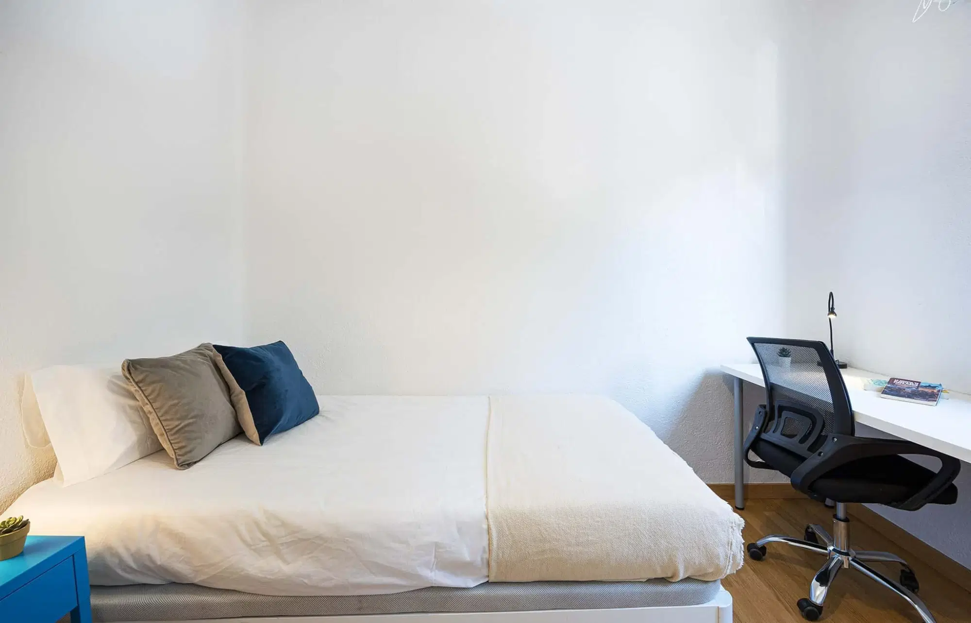 SPC 28045, Madrid – #131298:6 Bed 1 Bath Room (Calle de Palos de la Frontera)