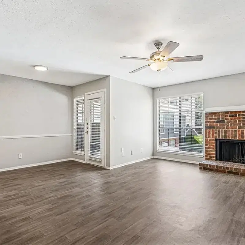 Oak Meadows Apartments, Denton