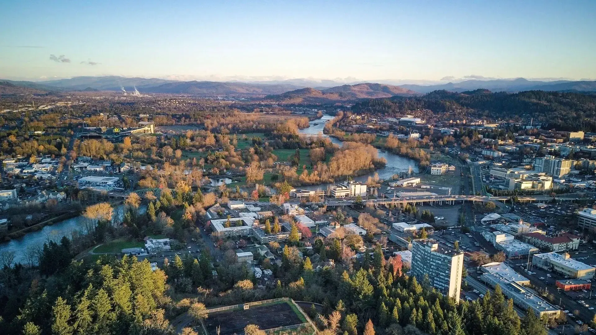 Steelhead Townhouses, Eugene – Exterior