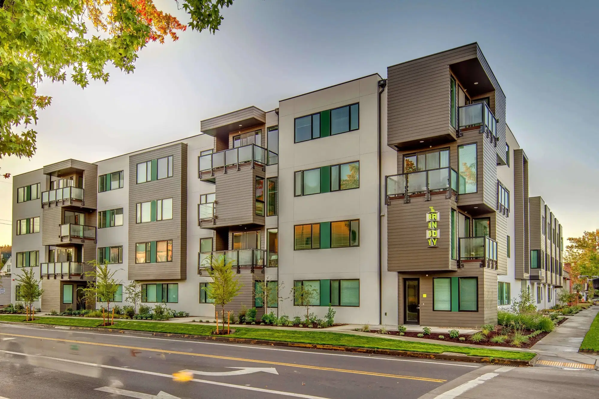 The Andy, Eugene – Exterior