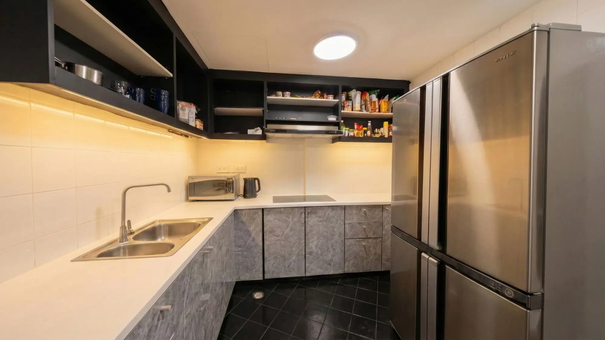 Room in a 6 Bedroom Apartment, 135 Serangoon Ave 3, Singapore 556114 – Kitchen