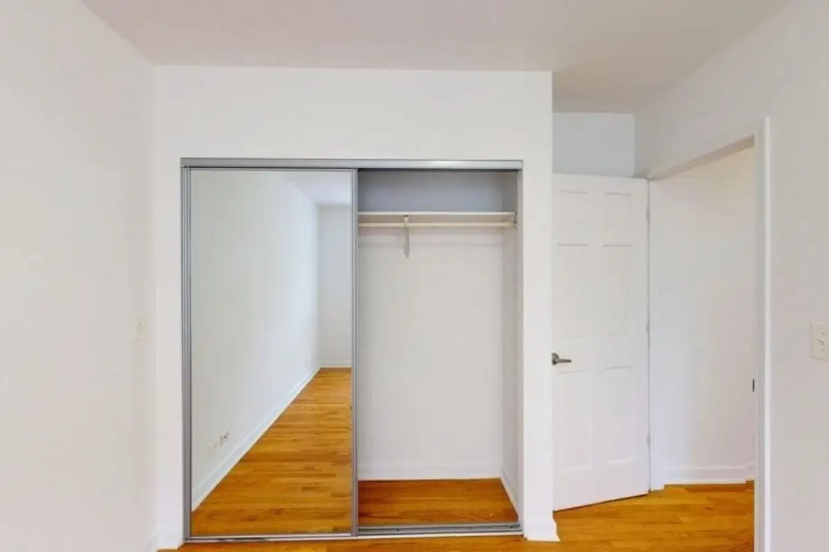 Kenwood Court, Chicago – 1 Bed 1 Bath