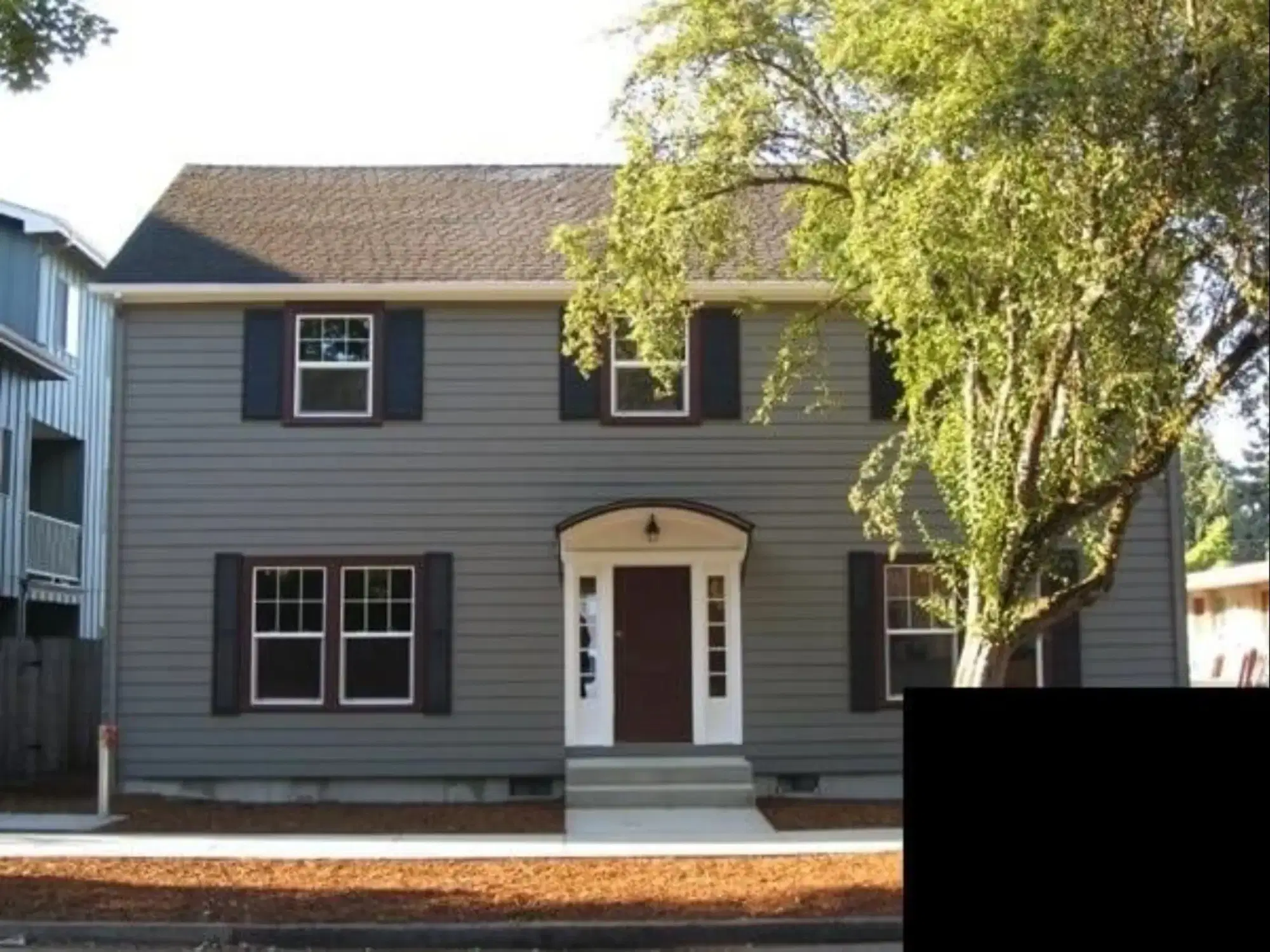 The Fenway, Eugene – Exterior