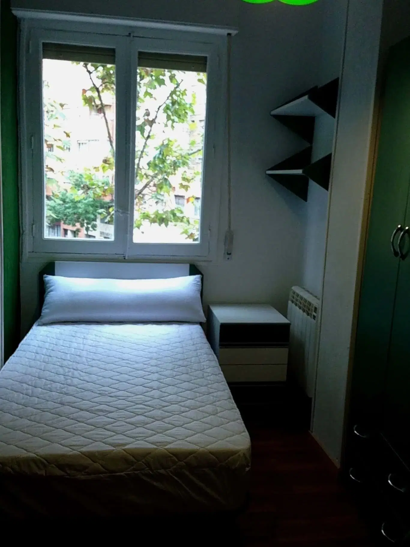SPC 28045, Madrid – #72532: 8 Bed 2 Bath Room (Paseo de Santa María de la Cabeza)