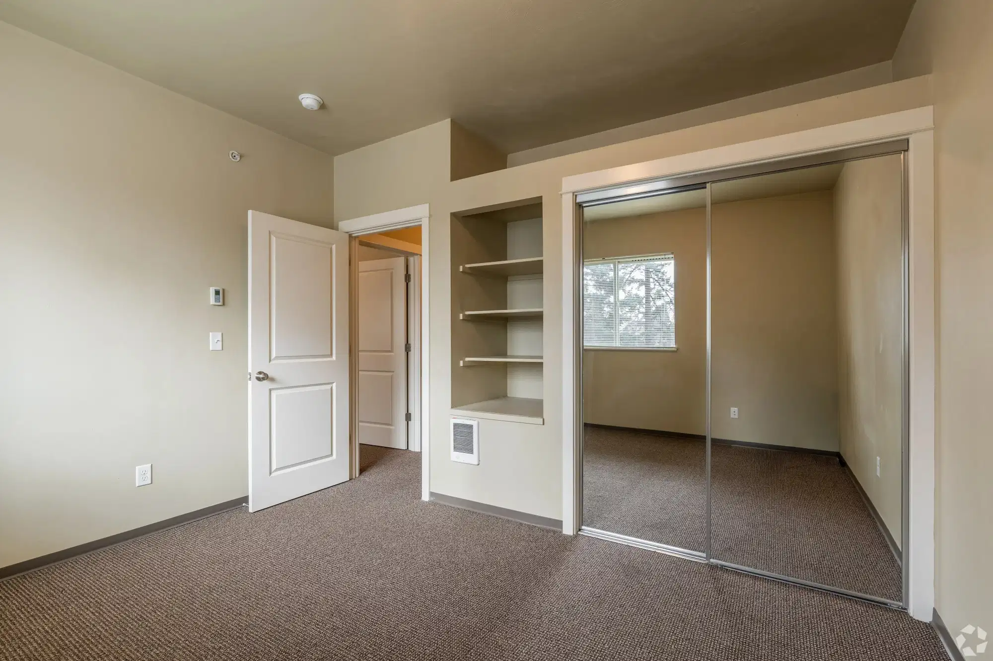 The Sequoia, Eugene