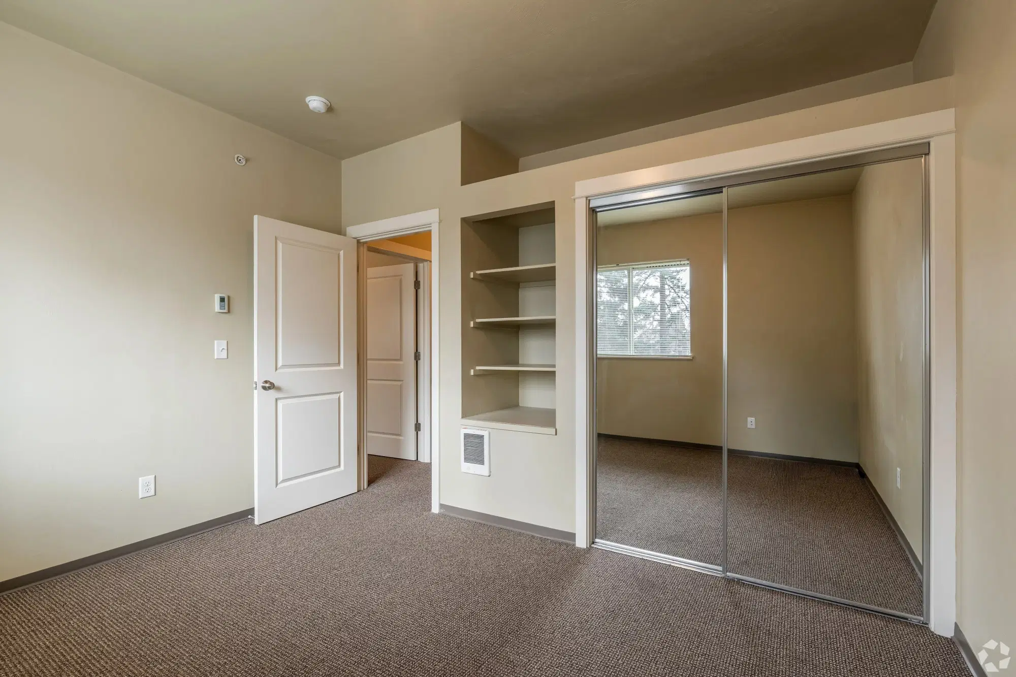 The Sequoia, Eugene