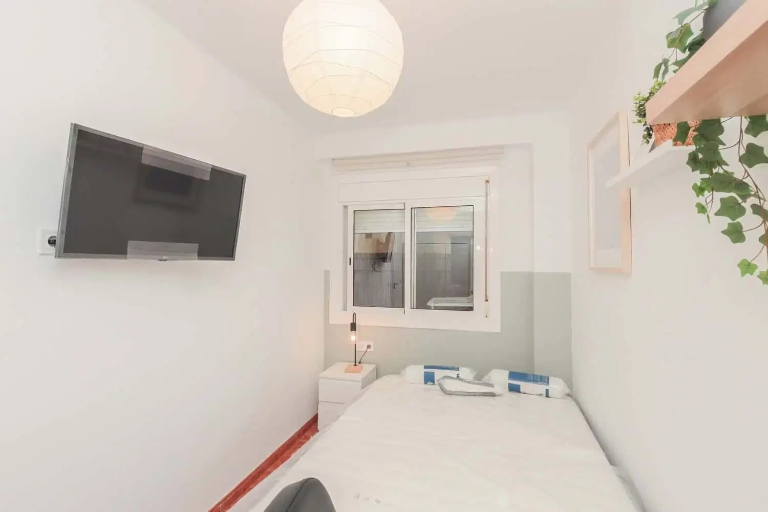 SPC 43205, Reus – #223473: 4 Bed 1 Bath Room (Ronda de Subirà)