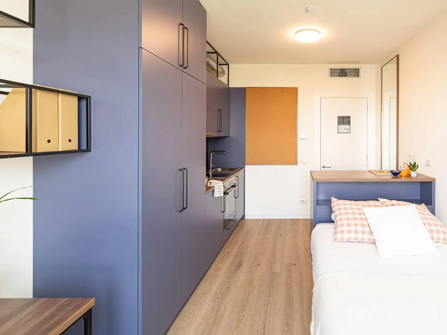 Yugo Laude Living Bologna, Bologna – Twodio High