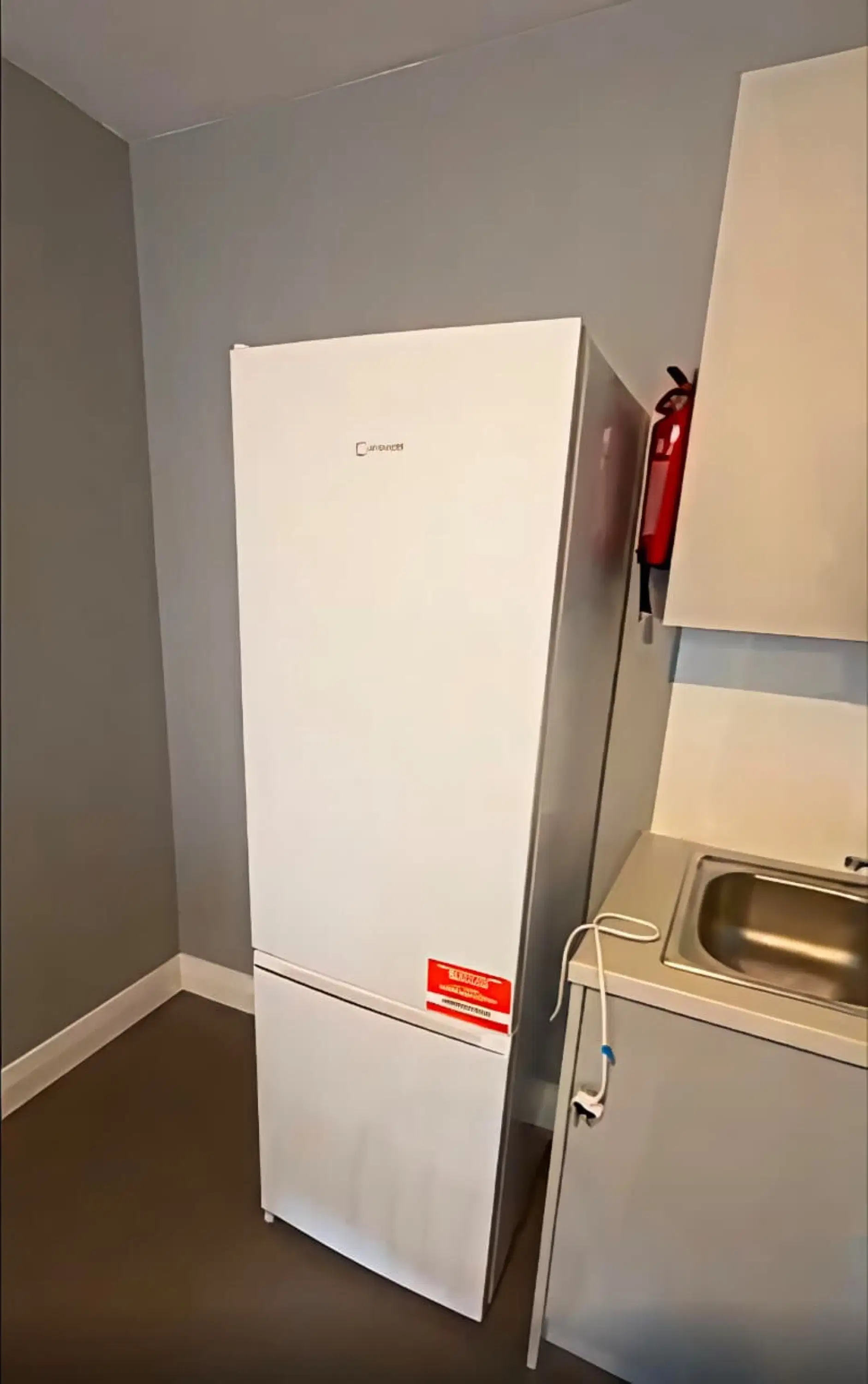 Room in A 2 Bedroom Apartment, 602 The Windmill, Dock Rd, Mountkennet, Limerick V94 E510 – Kitchen
