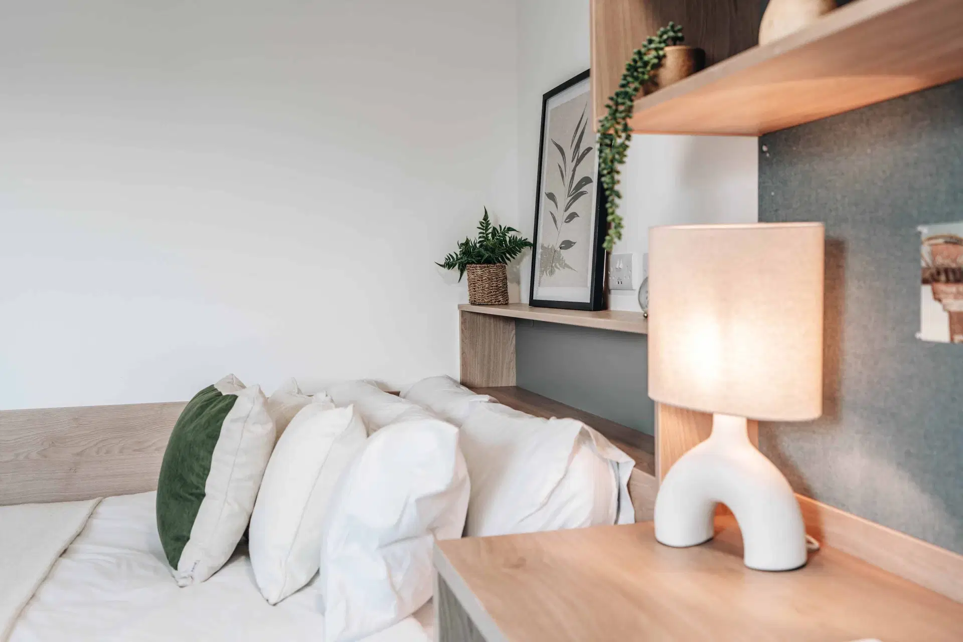 Caledon Court, Aberdeen – Platinum En Suite