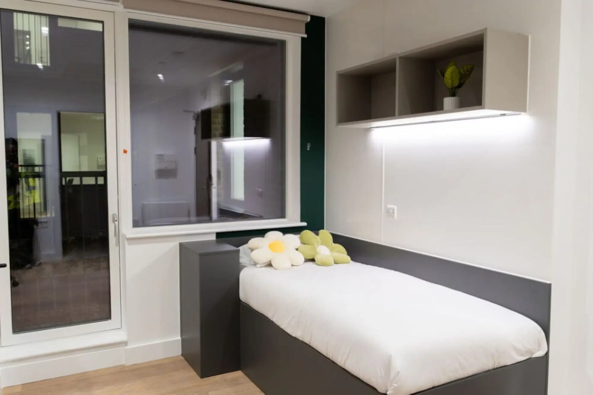 International Students House Vauxhall, London – Single Studio Accessible