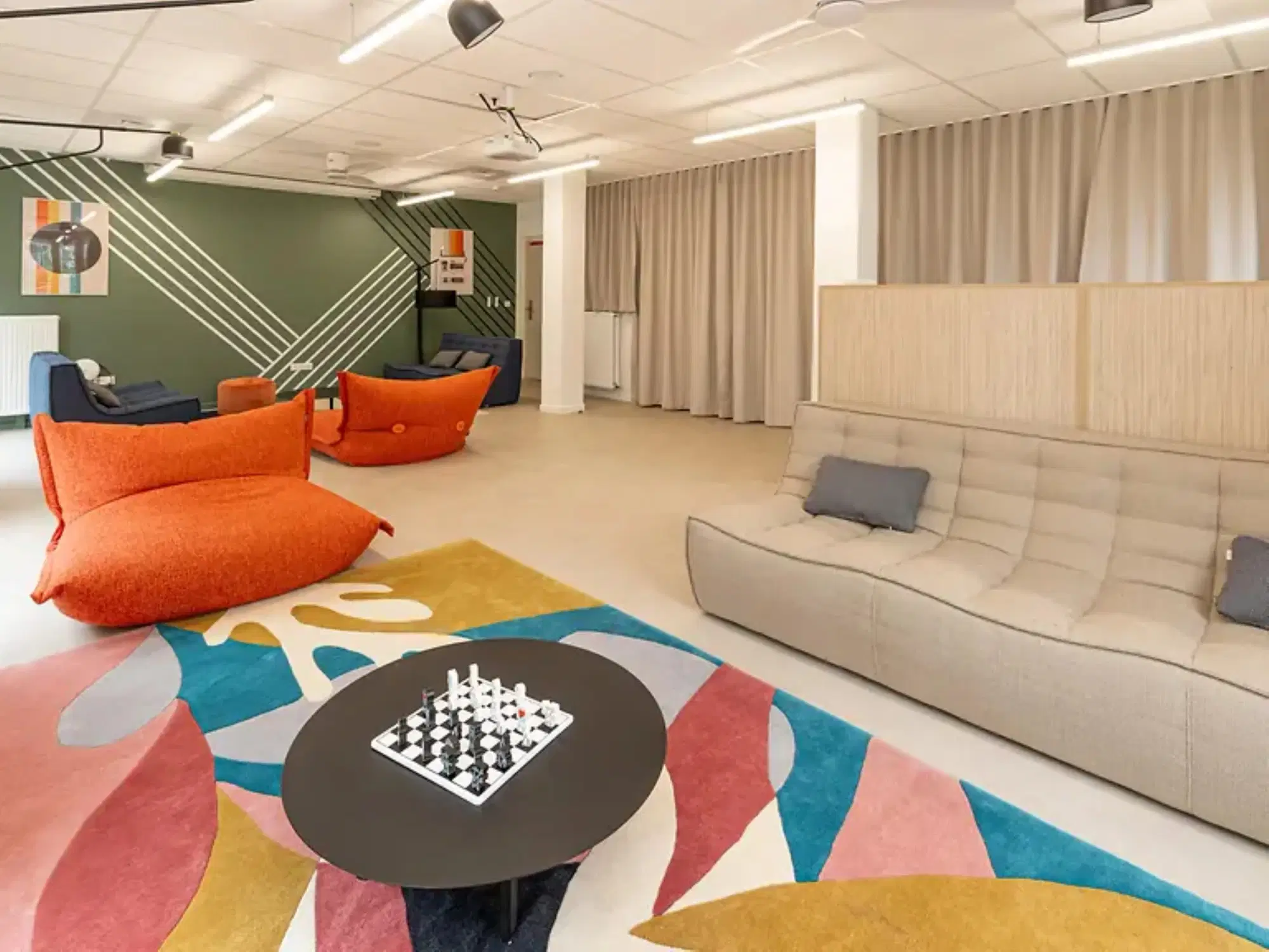 Paris West, Paris – Common Area