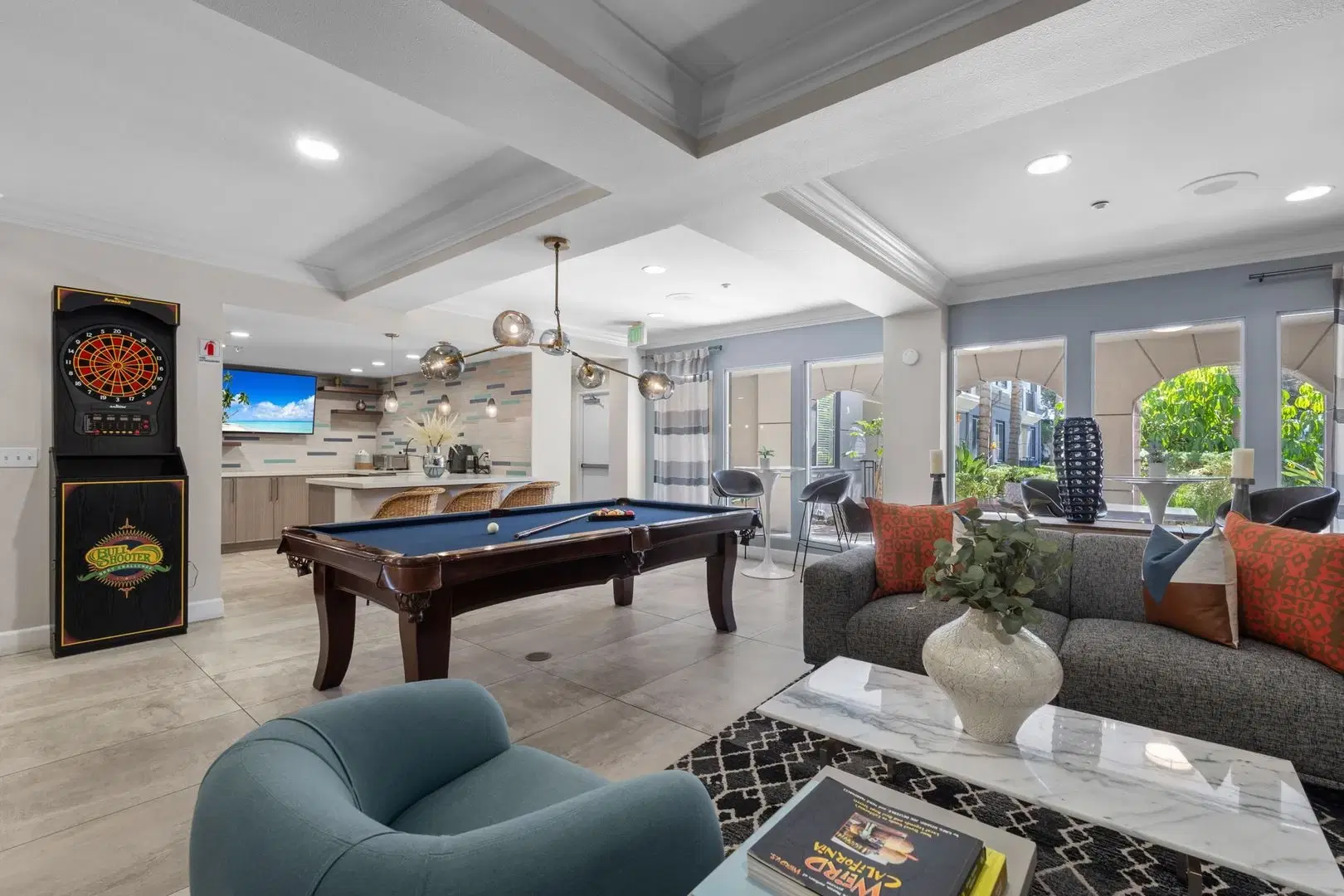 8465 Regents Court Road, Unit 448, San Diego – Common Area