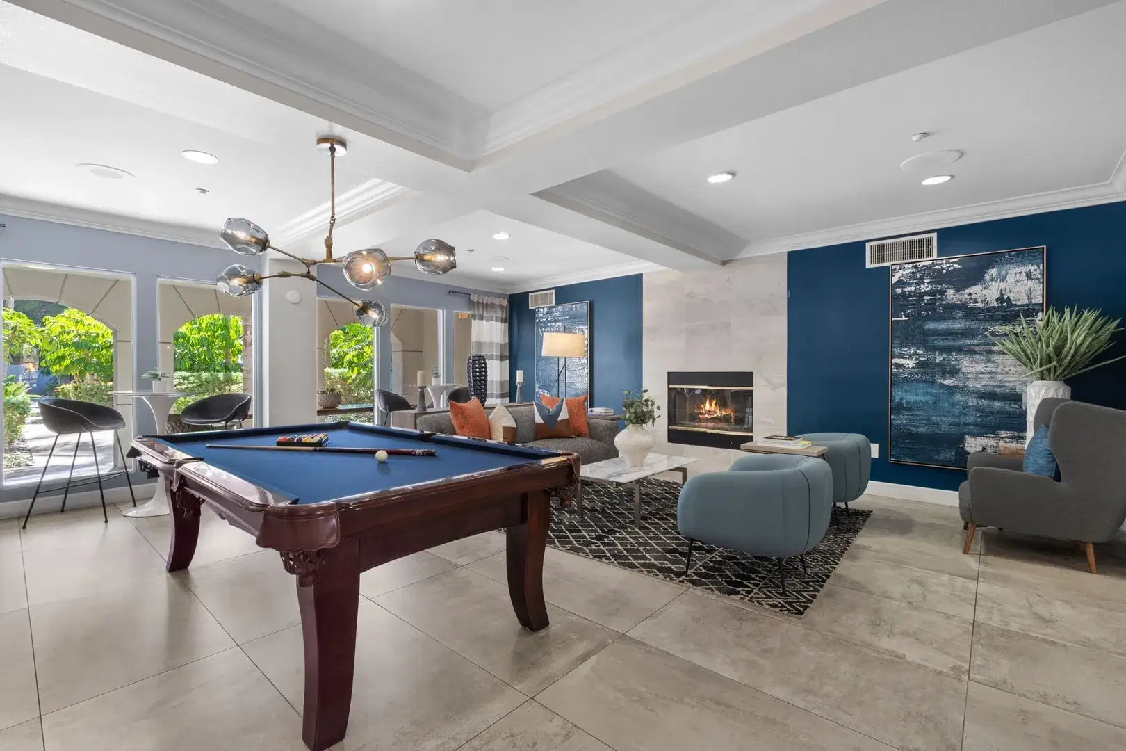 8465 Regents Court Road, Unit 448, San Diego – Amenities